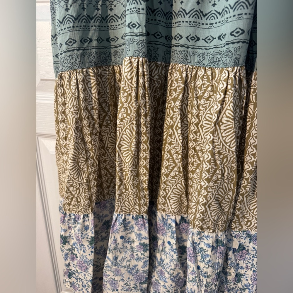 Angie Deep V Lace Trim Halter Maxi Dress Size L- new without tags - Picture 5 of 10